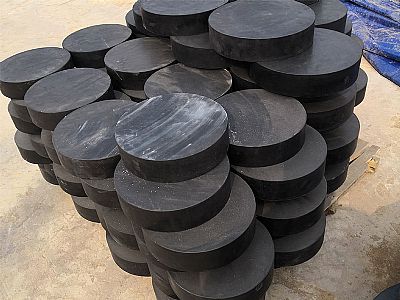 宁化县板式橡胶支座由若干层橡胶片与薄钢板经加压硫化